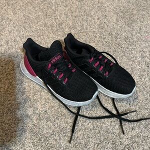 Adidas girl size 12